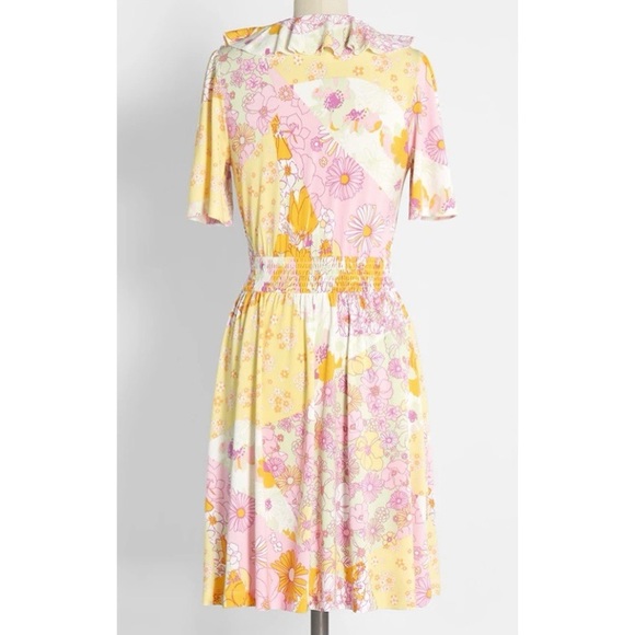 ModCloth Marvelous Flower Medley Surplice dress - Picture 2 of 3